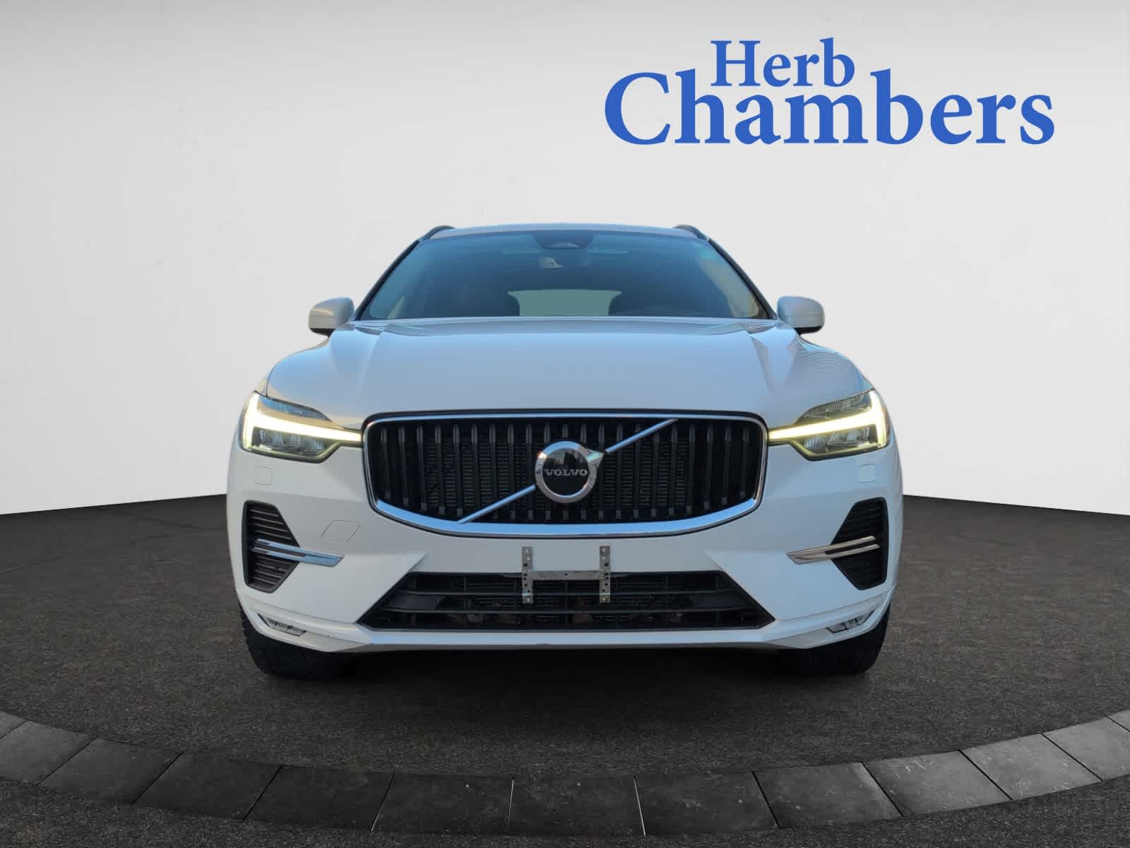 used 2022 Volvo XC60 car, priced at $33,998