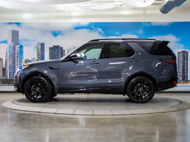 new 2025 Land Rover Discovery car, priced at $81,878