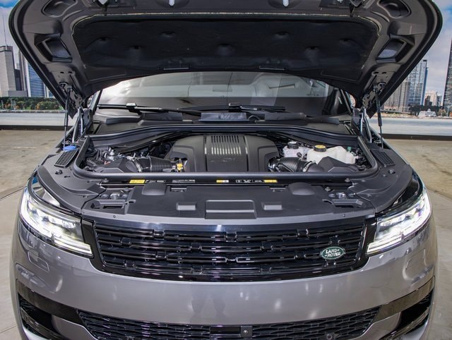 new 2025 Land Rover Range Rover Sport car, priced at $125,030