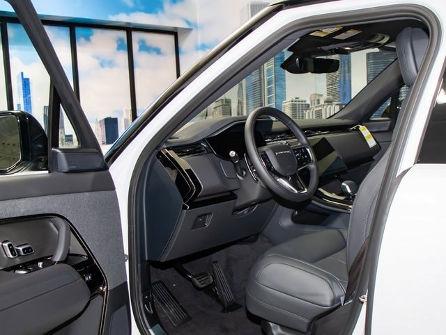 new 2025 Land Rover Range Rover Sport car, priced at $92,480