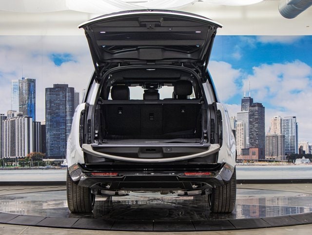 new 2025 Land Rover Range Rover car, priced at $128,605