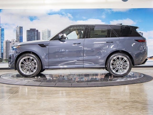 new 2025 Land Rover Range Rover Sport car, priced at $107,455