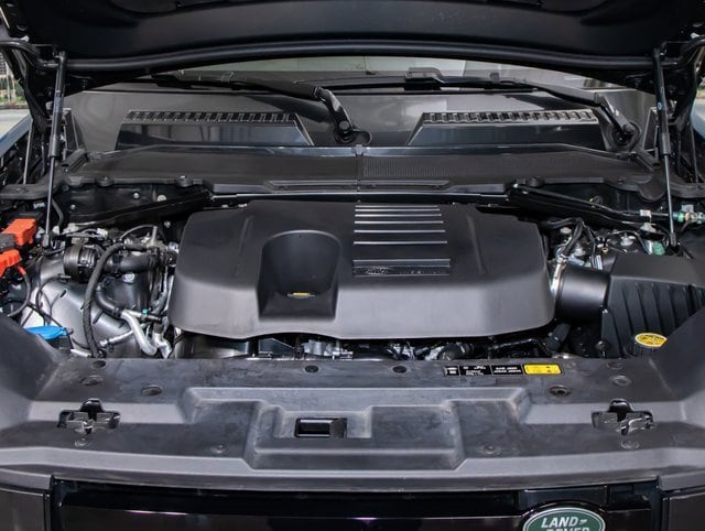 new 2025 Land Rover Defender 110 car, priced at $86,813