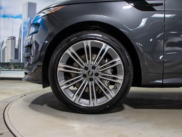 new 2025 Land Rover Range Rover Sport car, priced at $126,065