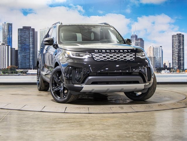 new 2025 Land Rover Discovery car, priced at $70,803