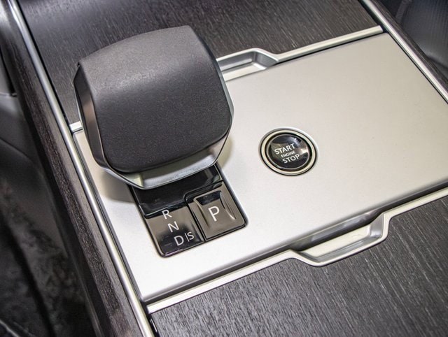 new 2025 Land Rover Range Rover car, priced at $129,425