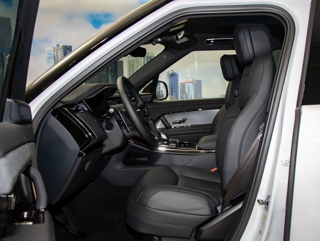 new 2025 Land Rover Range Rover Sport car, priced at $92,480