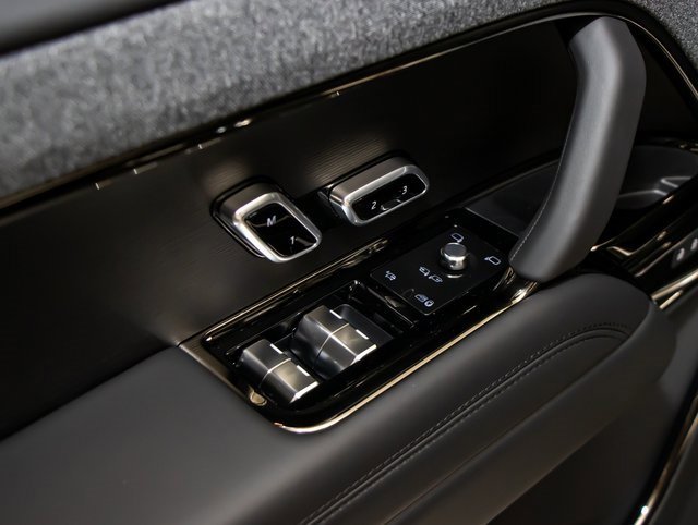new 2025 Land Rover Range Rover Sport car, priced at $128,655