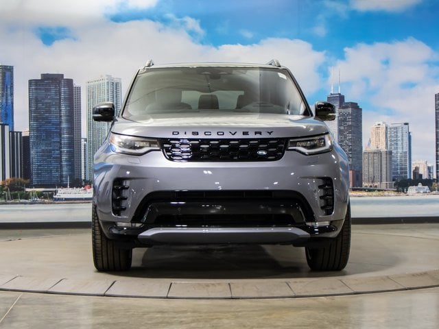 new 2025 Land Rover Discovery car, priced at $75,328