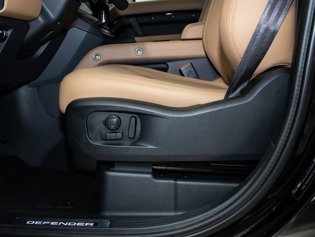 new 2025 Land Rover Defender 110 car, priced at $87,673