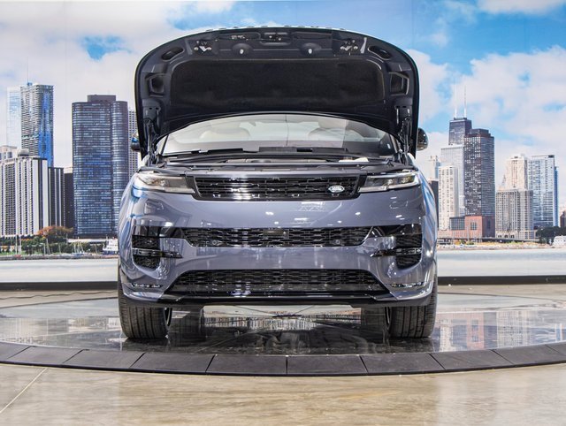 new 2025 Land Rover Range Rover Sport car, priced at $107,455