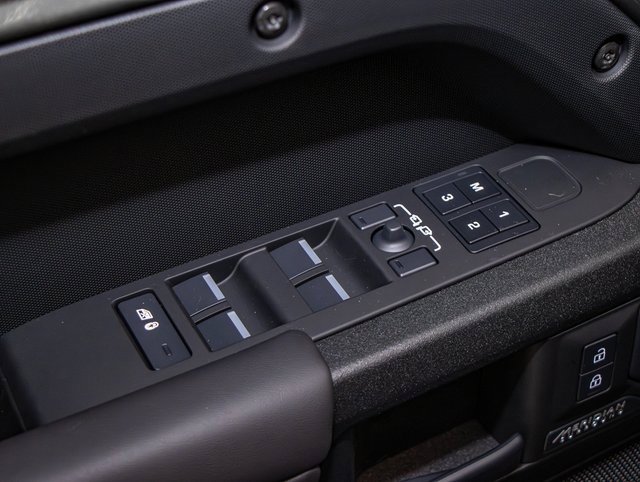 new 2025 Land Rover Defender 110 Octa Edition ONE car, priced at $175,408