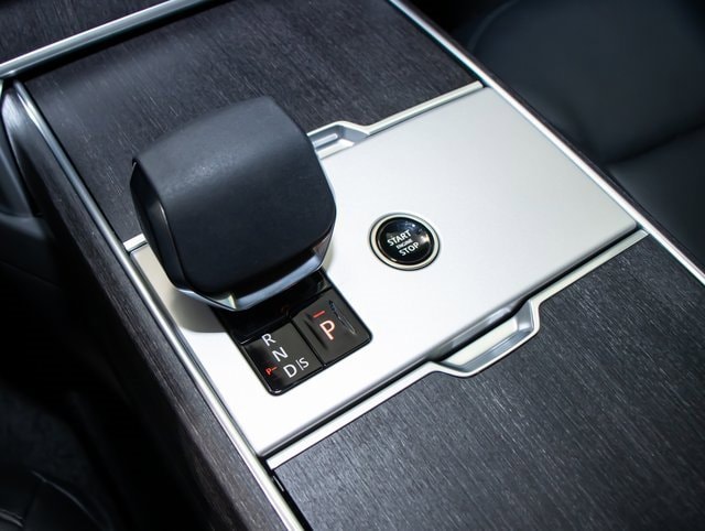 new 2025 Land Rover Range Rover car, priced at $155,530