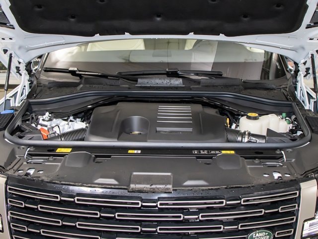 new 2025 Land Rover Range Rover car, priced at $110,265