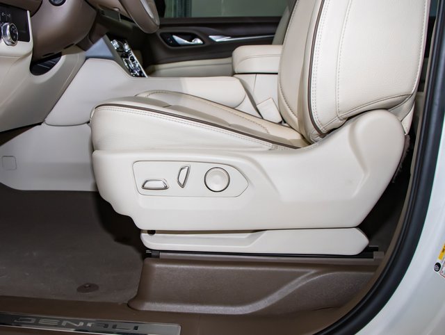 used 2022 GMC Yukon car, priced at $50,410