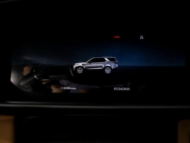 used 2024 Land Rover Discovery car, priced at $64,109