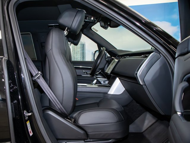 new 2025 Land Rover Range Rover car, priced at $156,005