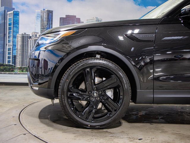 new 2025 Land Rover Discovery car, priced at $70,803