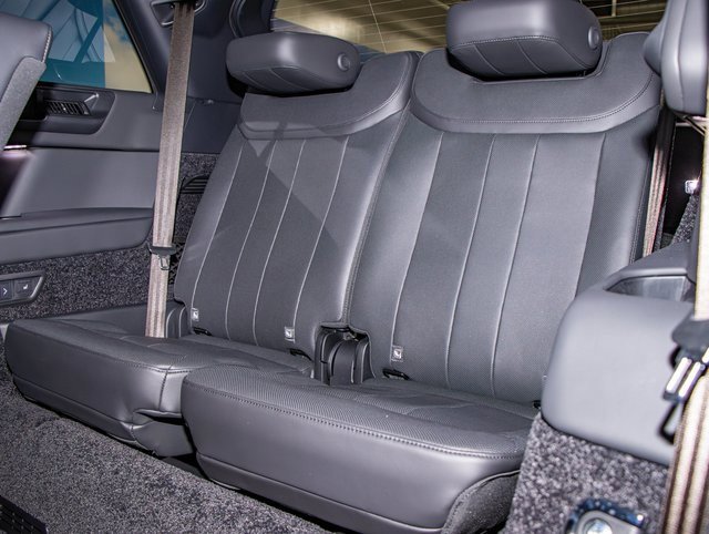 new 2025 Land Rover Range Rover car, priced at $128,605