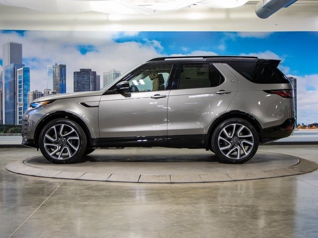 new 2025 Land Rover Discovery car, priced at $86,958