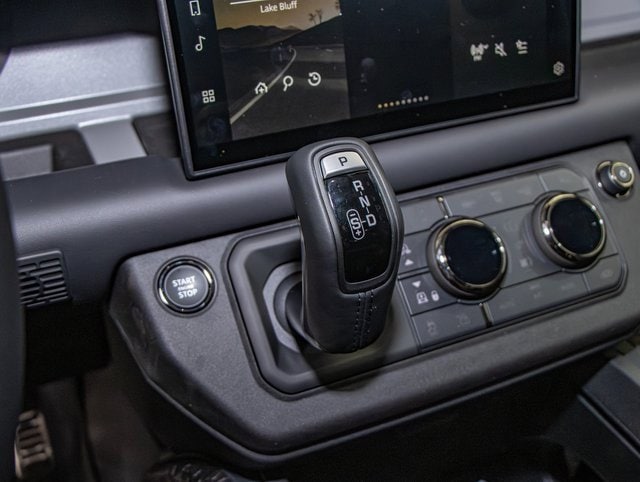 new 2025 Land Rover Defender 110 Octa Edition ONE car, priced at $175,408