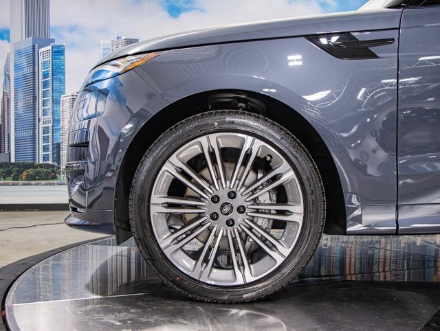 new 2025 Land Rover Range Rover Sport car, priced at $107,455