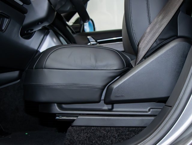 new 2025 Land Rover Range Rover car, priced at $155,530