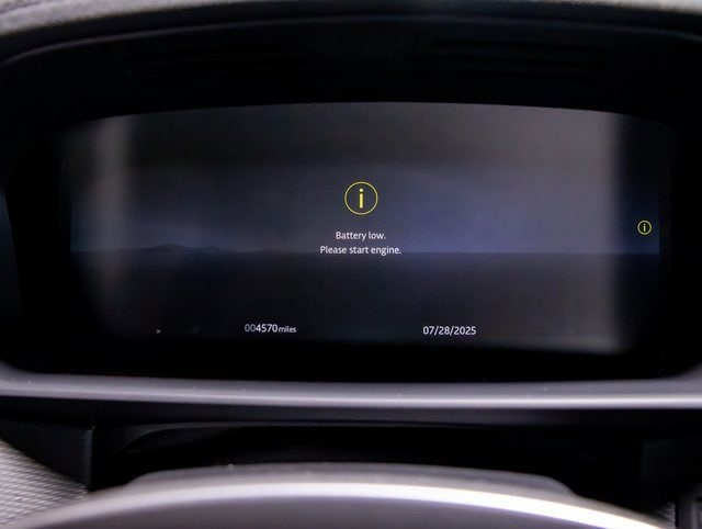 used 2025 Land Rover Discovery car, priced at $82,028