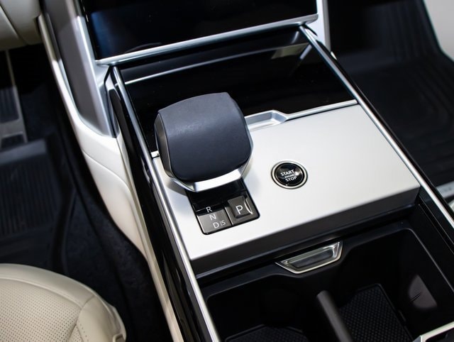 new 2025 Land Rover Range Rover car, priced at $153,435