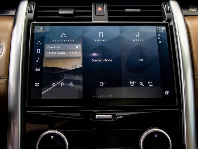 used 2024 Land Rover Discovery car, priced at $64,109