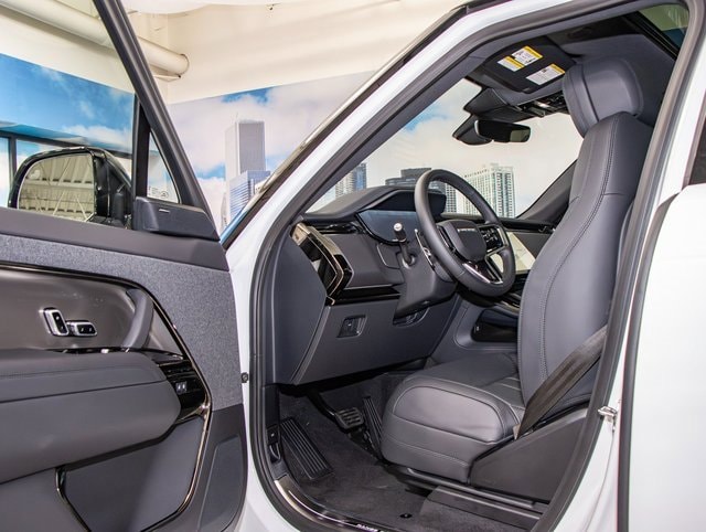 new 2025 Land Rover Range Rover Sport car, priced at $89,715