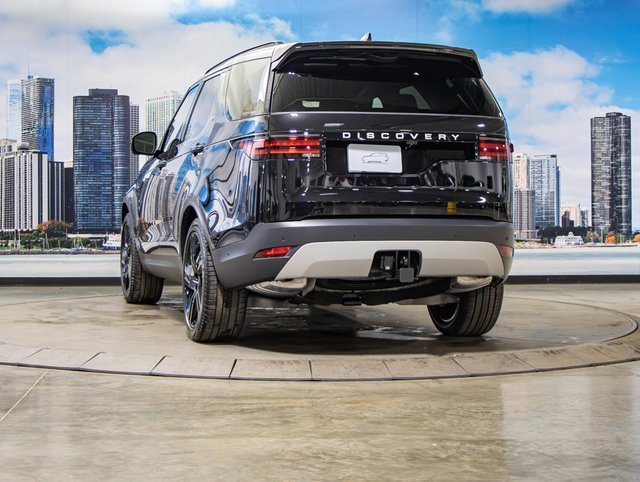 new 2025 Land Rover Discovery car, priced at $70,803