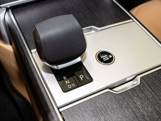 new 2025 Land Rover Range Rover car, priced at $152,230