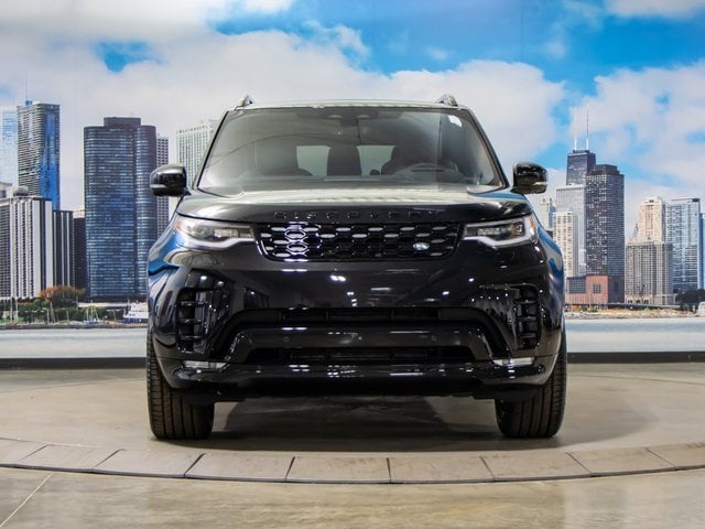 new 2025 Land Rover Discovery car, priced at $72,918