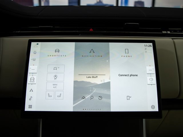 new 2025 Land Rover Range Rover car, priced at $110,265