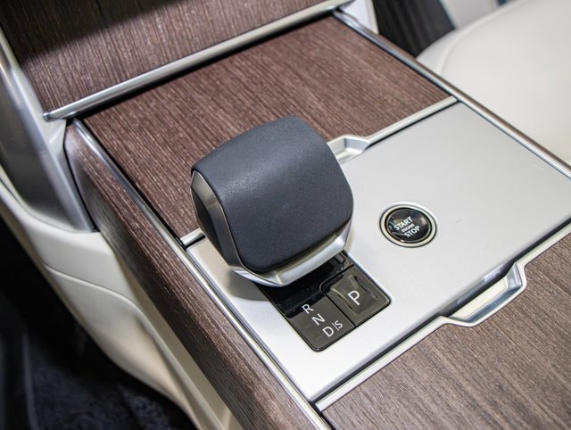 new 2025 Land Rover Range Rover car, priced at $145,530