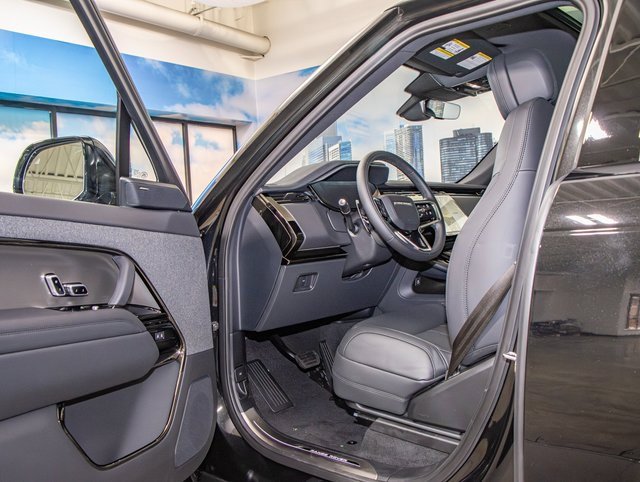new 2025 Land Rover Range Rover Sport car, priced at $88,975