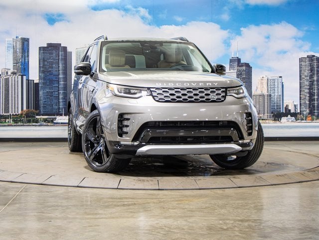 new 2025 Land Rover Discovery car, priced at $87,153