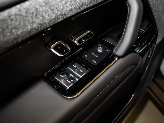 new 2025 Land Rover Range Rover Sport car, priced at $126,065