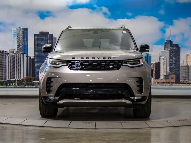 new 2025 Land Rover Discovery car, priced at $78,128