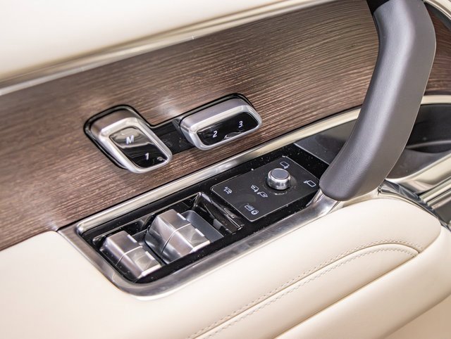 new 2025 Land Rover Range Rover car, priced at $182,830