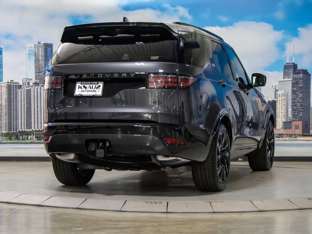 new 2025 Land Rover Discovery car, priced at $82,628