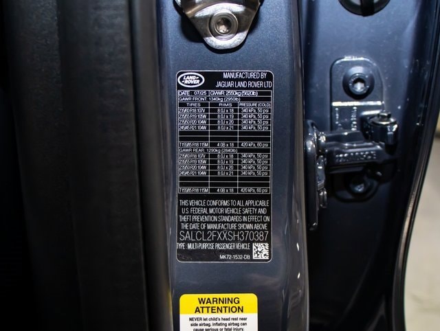 new 2025 Land Rover Discovery Sport car, priced at $59,518