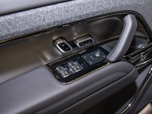 new 2025 Land Rover Range Rover Sport car, priced at $102,590