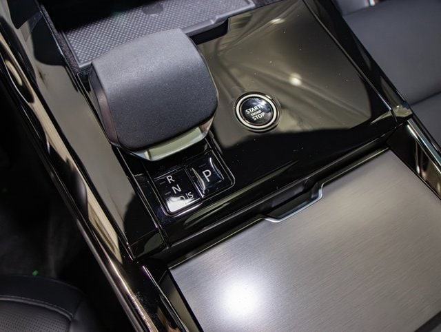 new 2025 Land Rover Range Rover Sport car, priced at $88,975