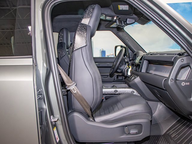 new 2025 Land Rover Defender 110 Octa Edition ONE car, priced at $175,408