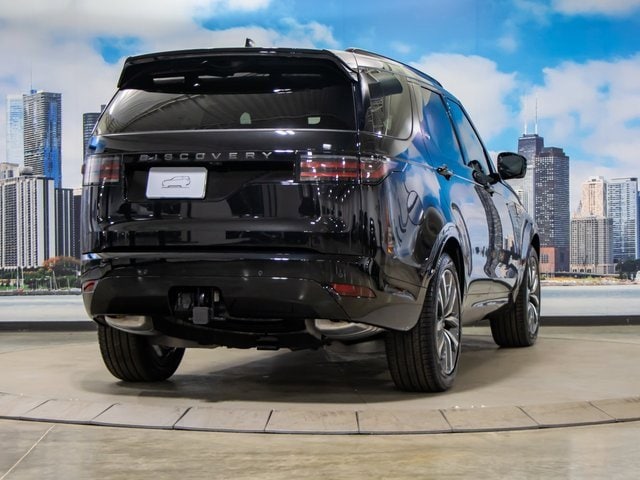 new 2025 Land Rover Discovery car, priced at $72,918