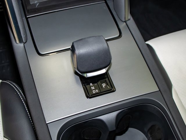 new 2025 Land Rover Discovery Sport car, priced at $59,518