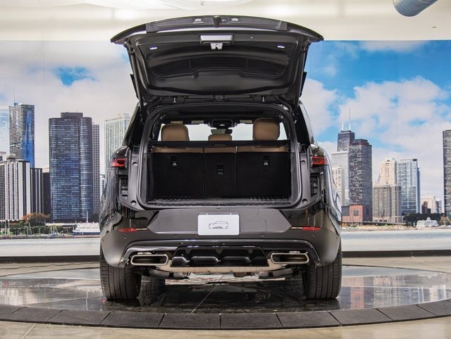 new 2025 Land Rover Range Rover Sport car, priced at $90,785