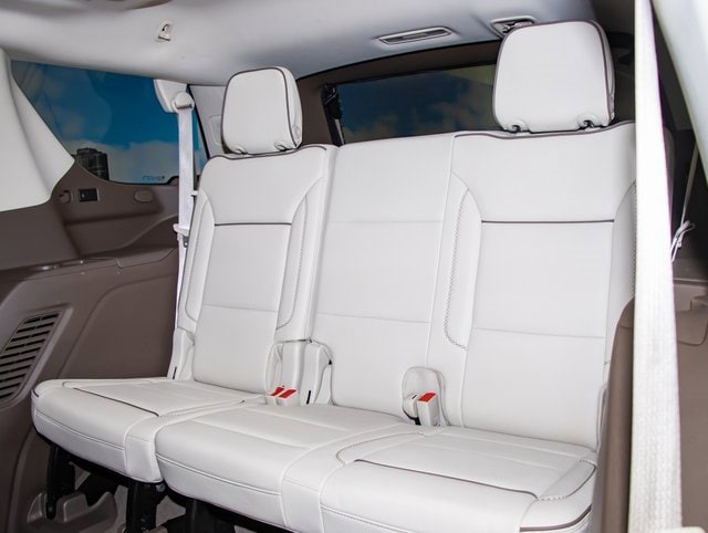 used 2022 GMC Yukon car, priced at $50,410